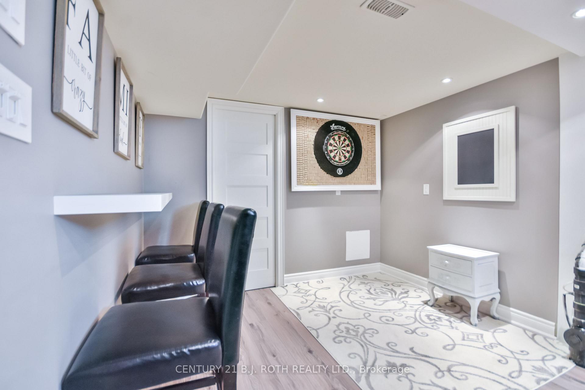 Photo 38 of 118 The Queensway, Barrie, Innis-Shore — HOMEH