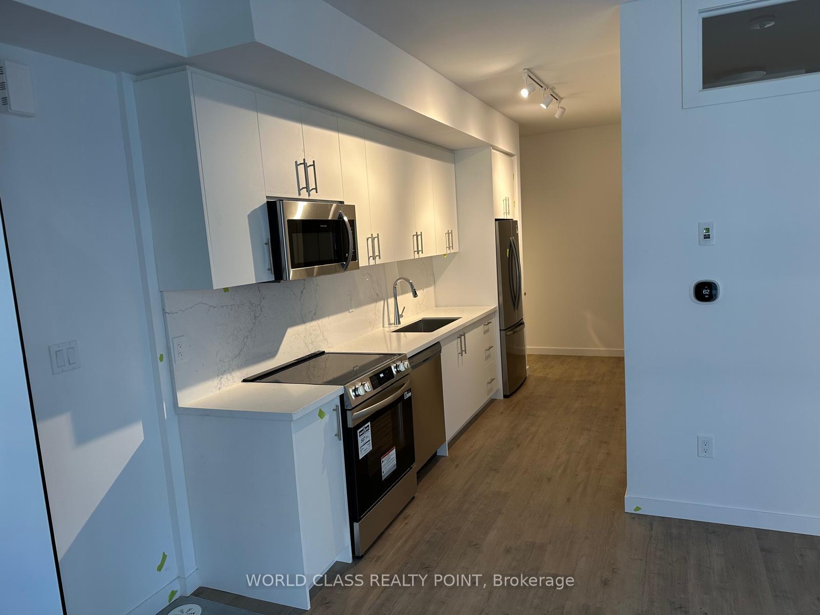 Photo 5 of Unit 13, 113 Marydale Avenue, Markham, Middlefield — HOMEH