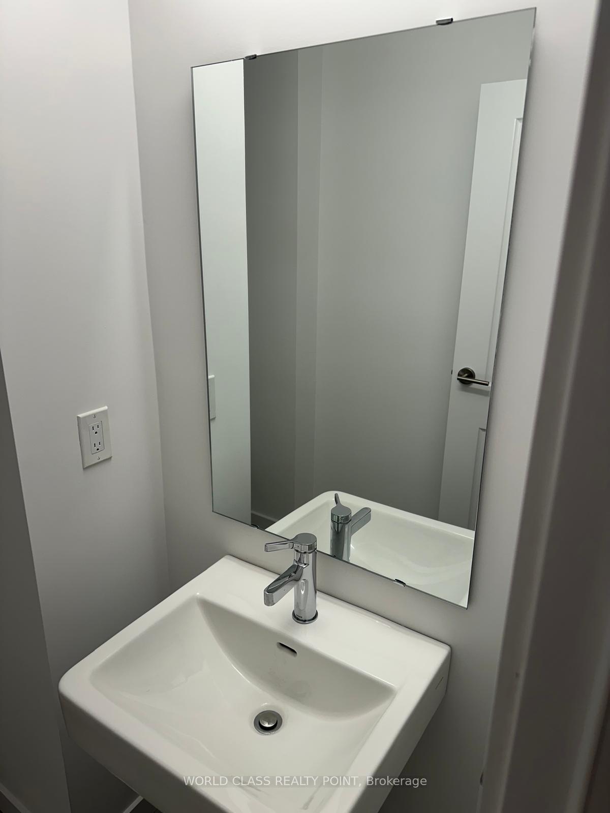 Photo 10 of Unit 13, 113 Marydale Avenue, Markham, Middlefield — HOMEH