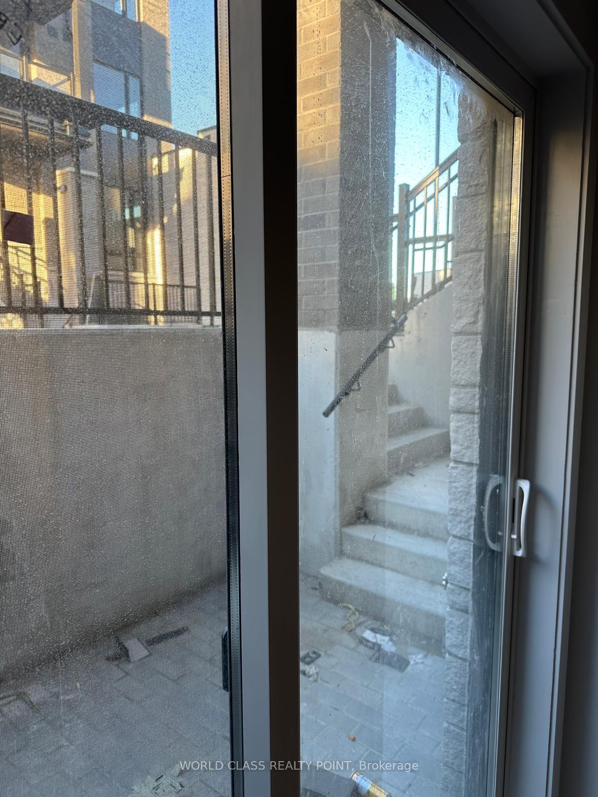Photo 15 of Unit 13, 113 Marydale Avenue, Markham, Middlefield — HOMEH