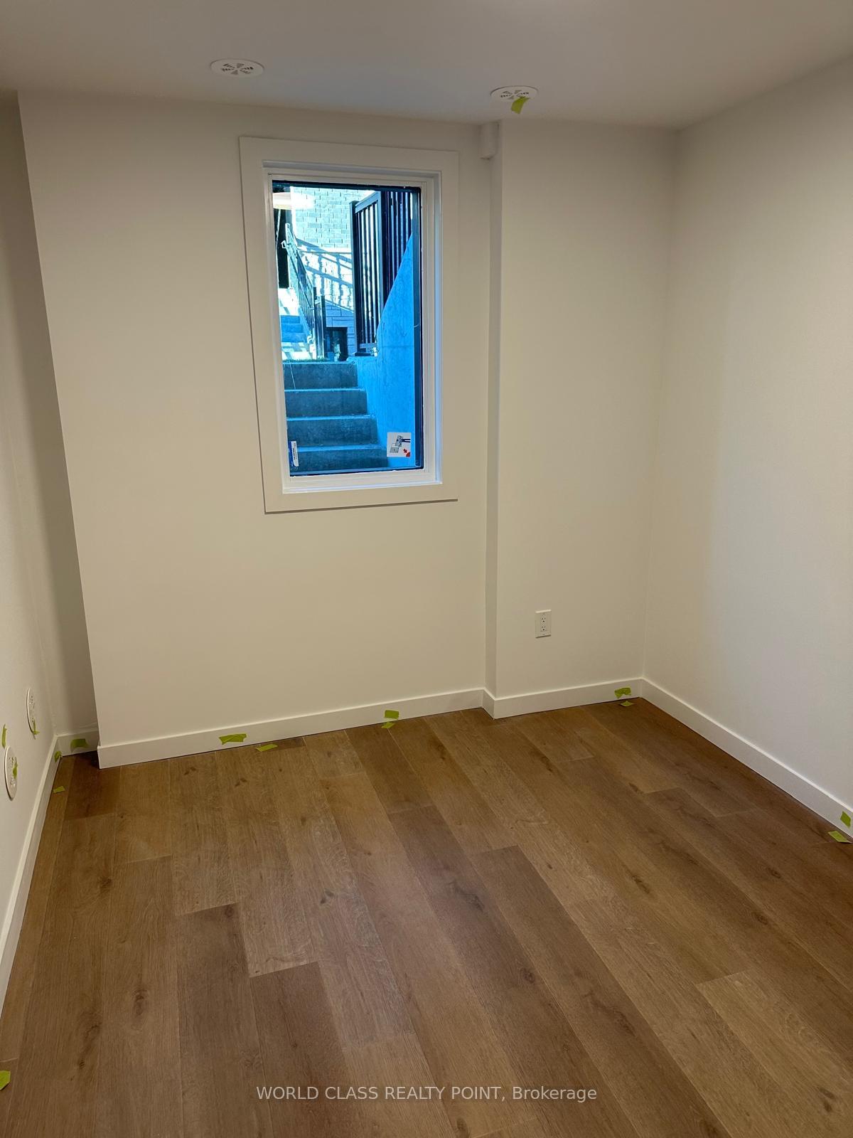 Photo 21 of Unit 13, 113 Marydale Avenue, Markham, Middlefield — HOMEH