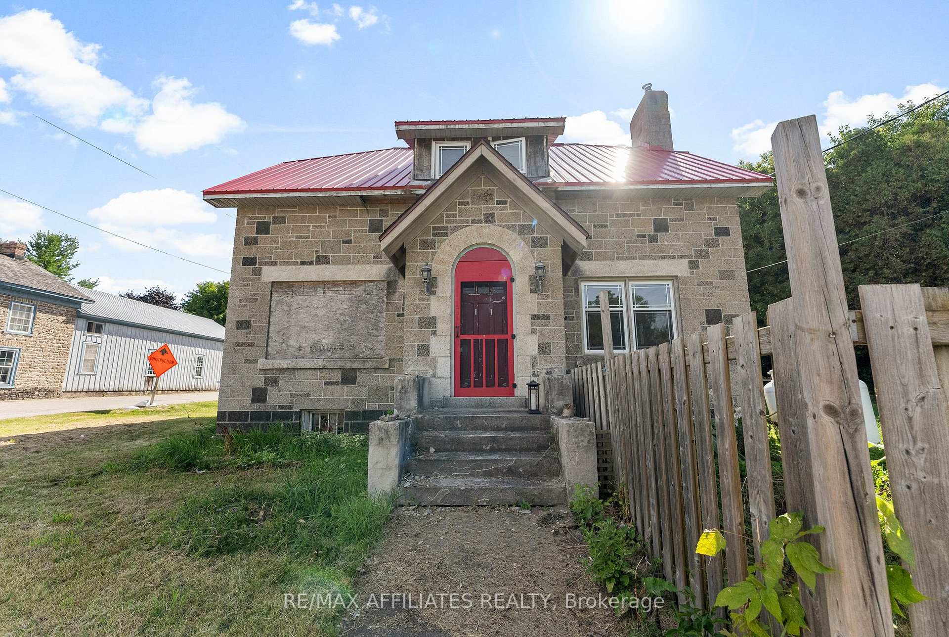 Photo 3 of 30 Bennett Street, Edwardsburgh/Cardinal, Edwardsburgh/Cardinal Twp — HOMEH