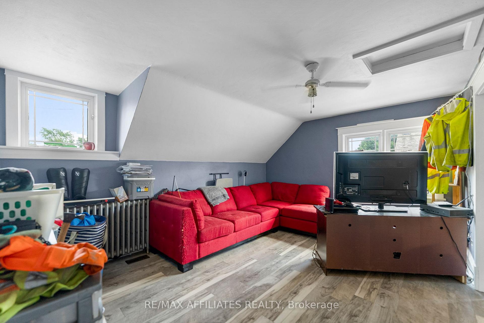 Photo 26 of 30 Bennett Street, Edwardsburgh/Cardinal, Edwardsburgh/Cardinal Twp — HOMEH
