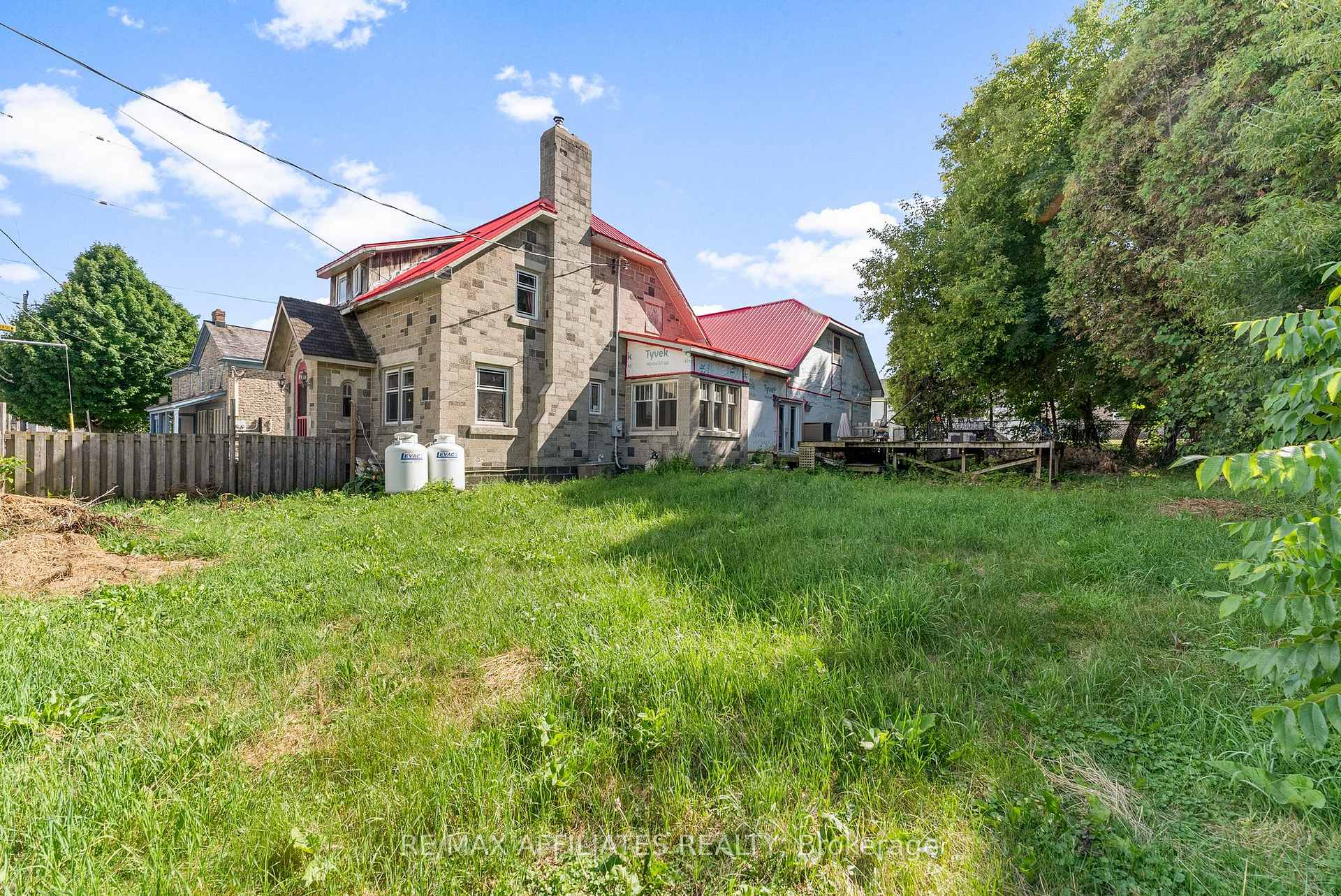 Photo 48 of 30 Bennett Street, Edwardsburgh/Cardinal, Edwardsburgh/Cardinal Twp — HOMEH
