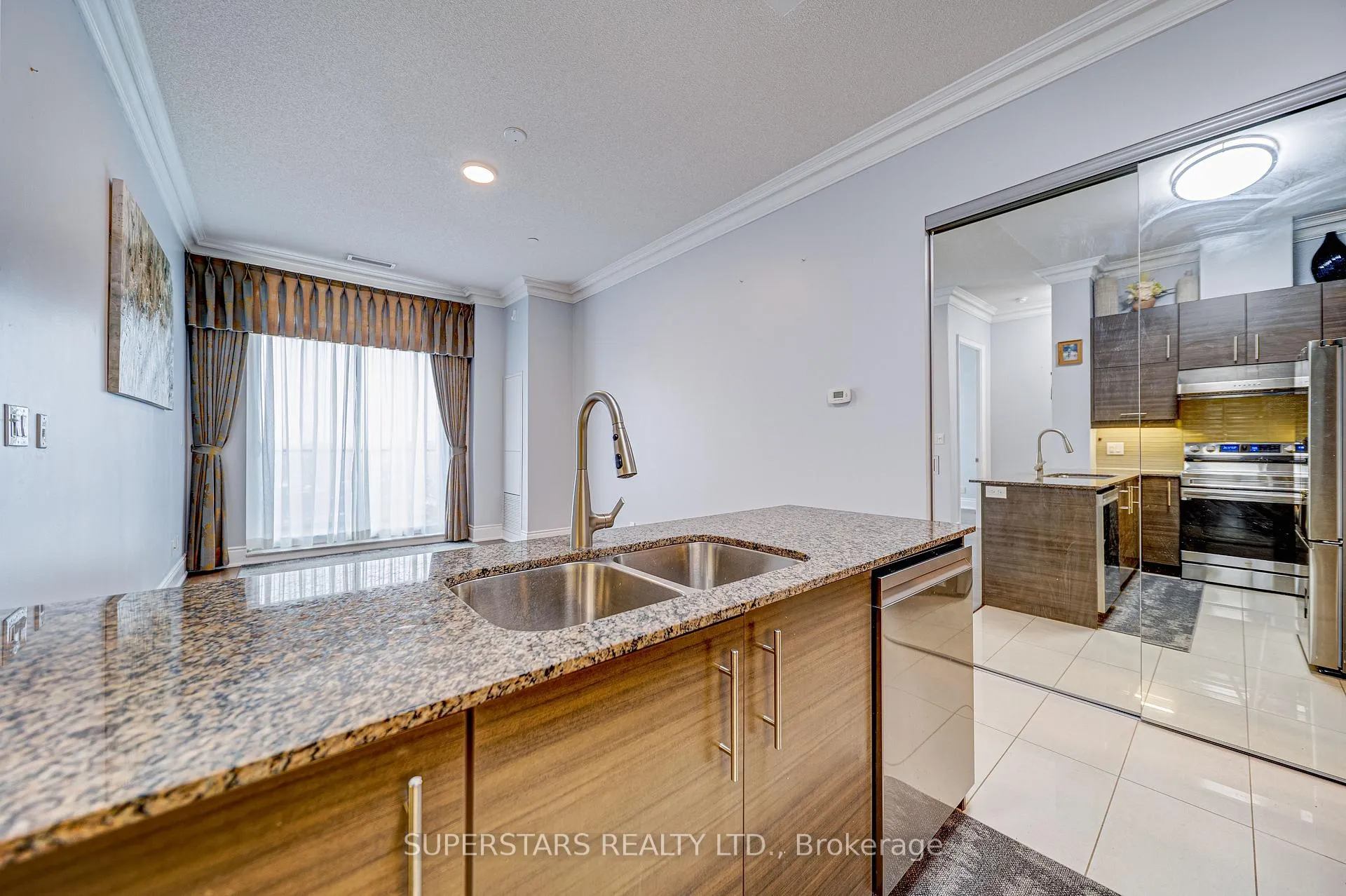 Photo 7 of Unit PH12, 277 South Park Road, Markham, Commerce Valley — HOMEH