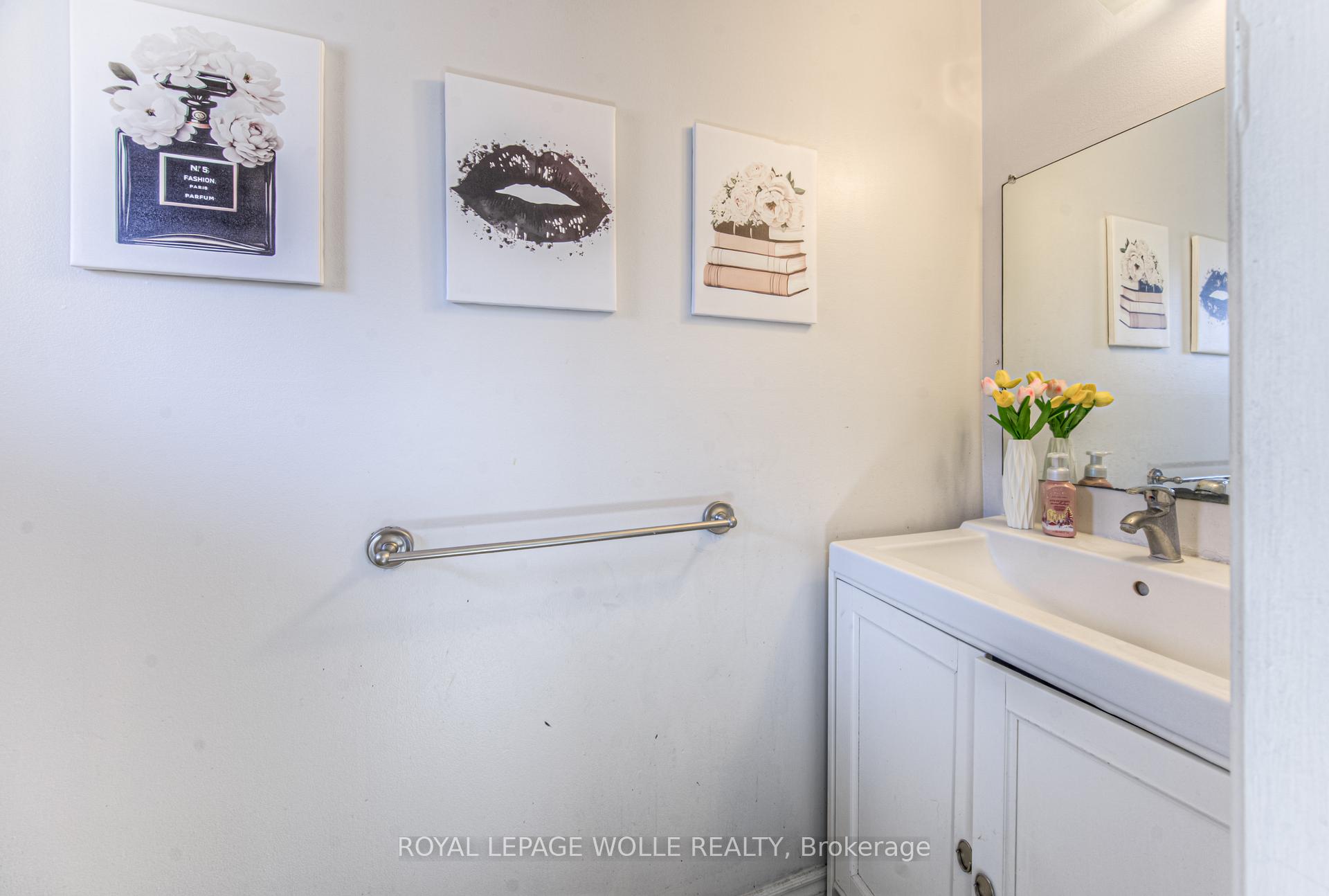 Photo 15 of Unit 32, 20 Paulander Drive, Kitchener — HOMEH
