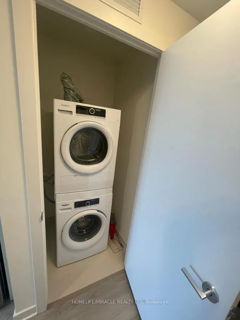 Photo 8 of Unit 403, 385 Winston Road, Grimsby, Grimsby Beach — HOMEH