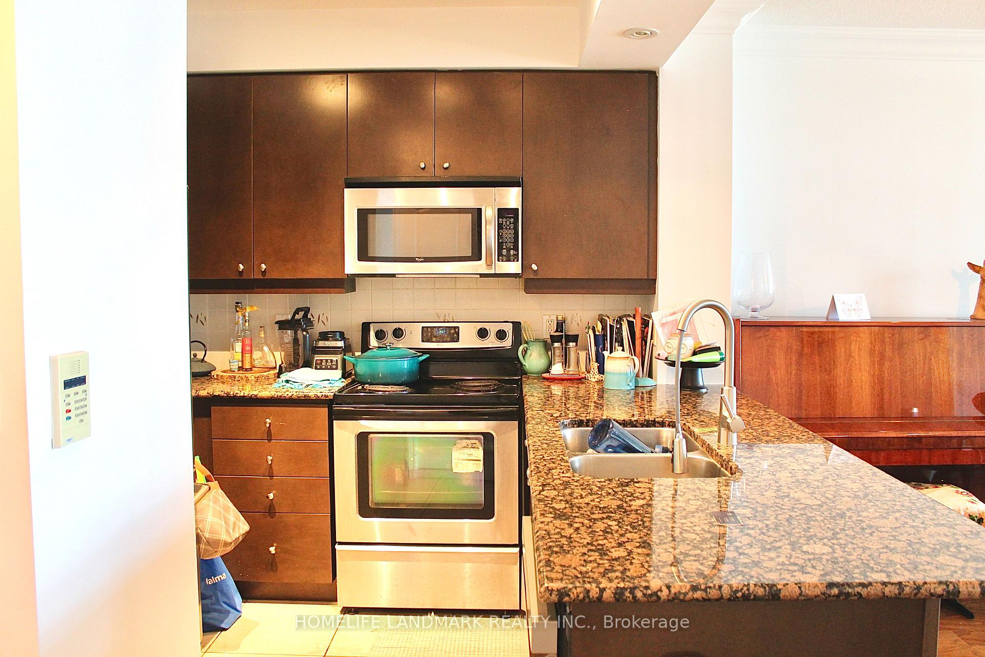 Photo 5 of Unit 1103, 88 Promenade Circle, Vaughan, Brownridge — HOMEH
