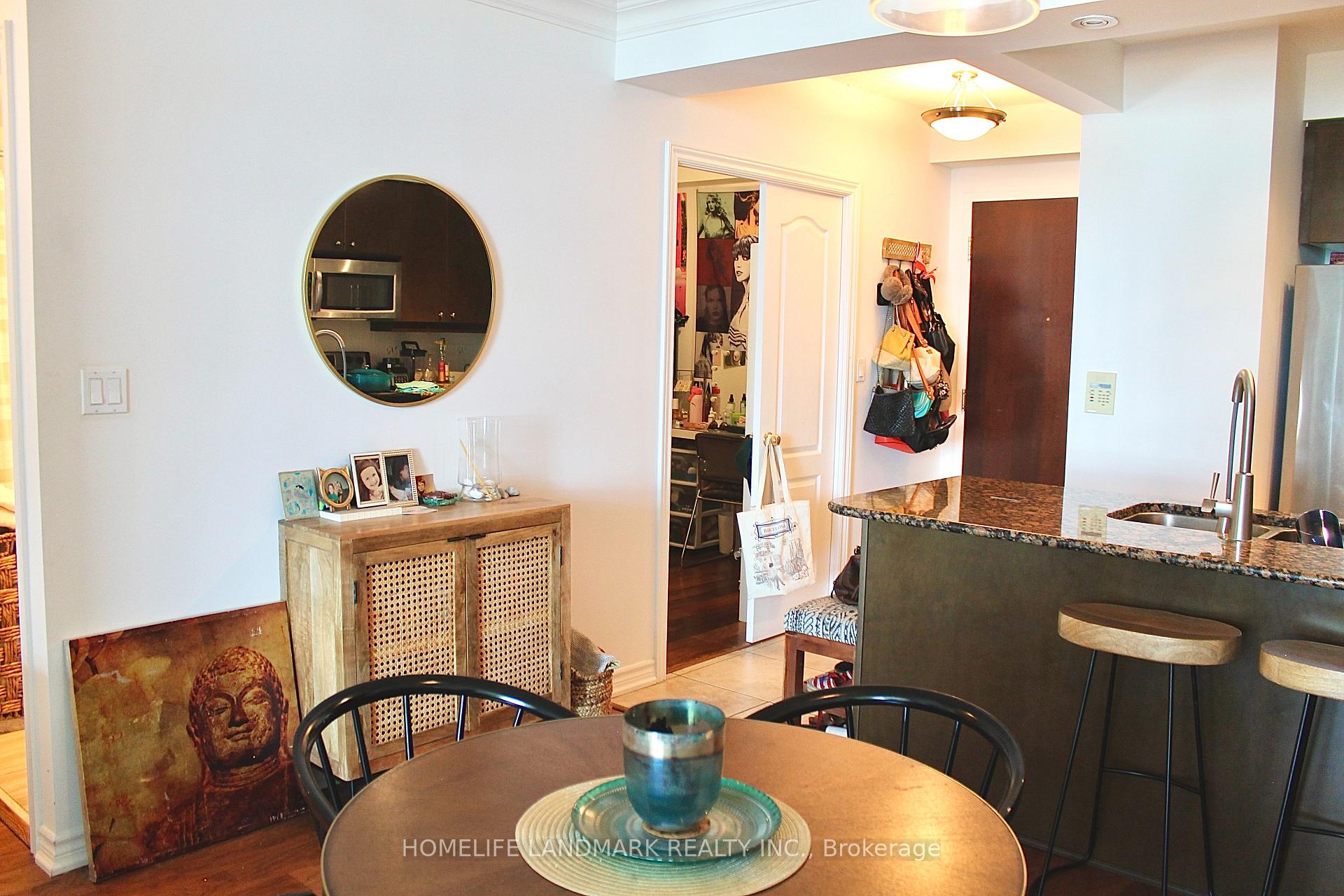Photo 7 of Unit 1103, 88 Promenade Circle, Vaughan, Brownridge — HOMEH