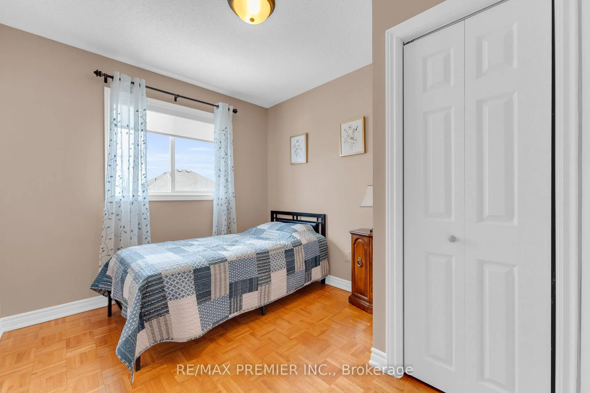 Photo 24 of 9 Oland Drive, Vaughan, Vellore Village — HOMEH