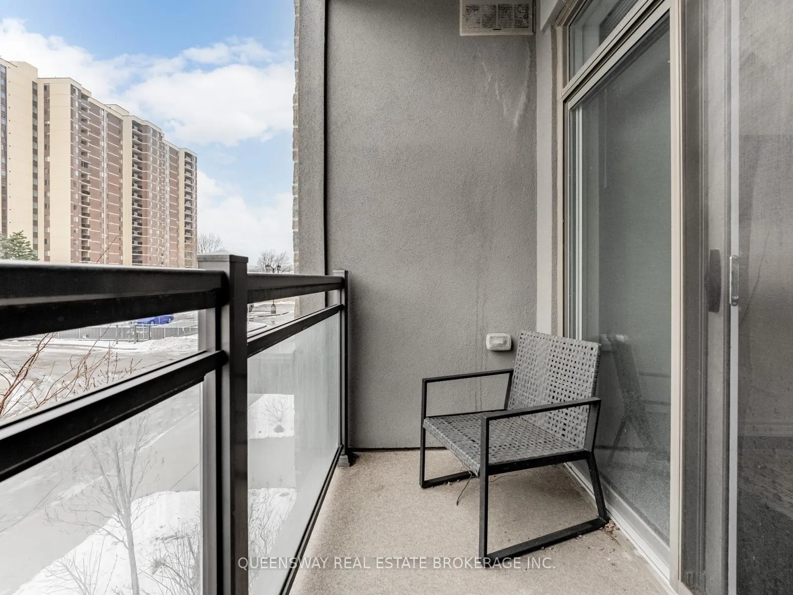 Photo 25 of Unit 217, 35 Southshore Crescent, Hamilton, Stoney Creek — HOMEH