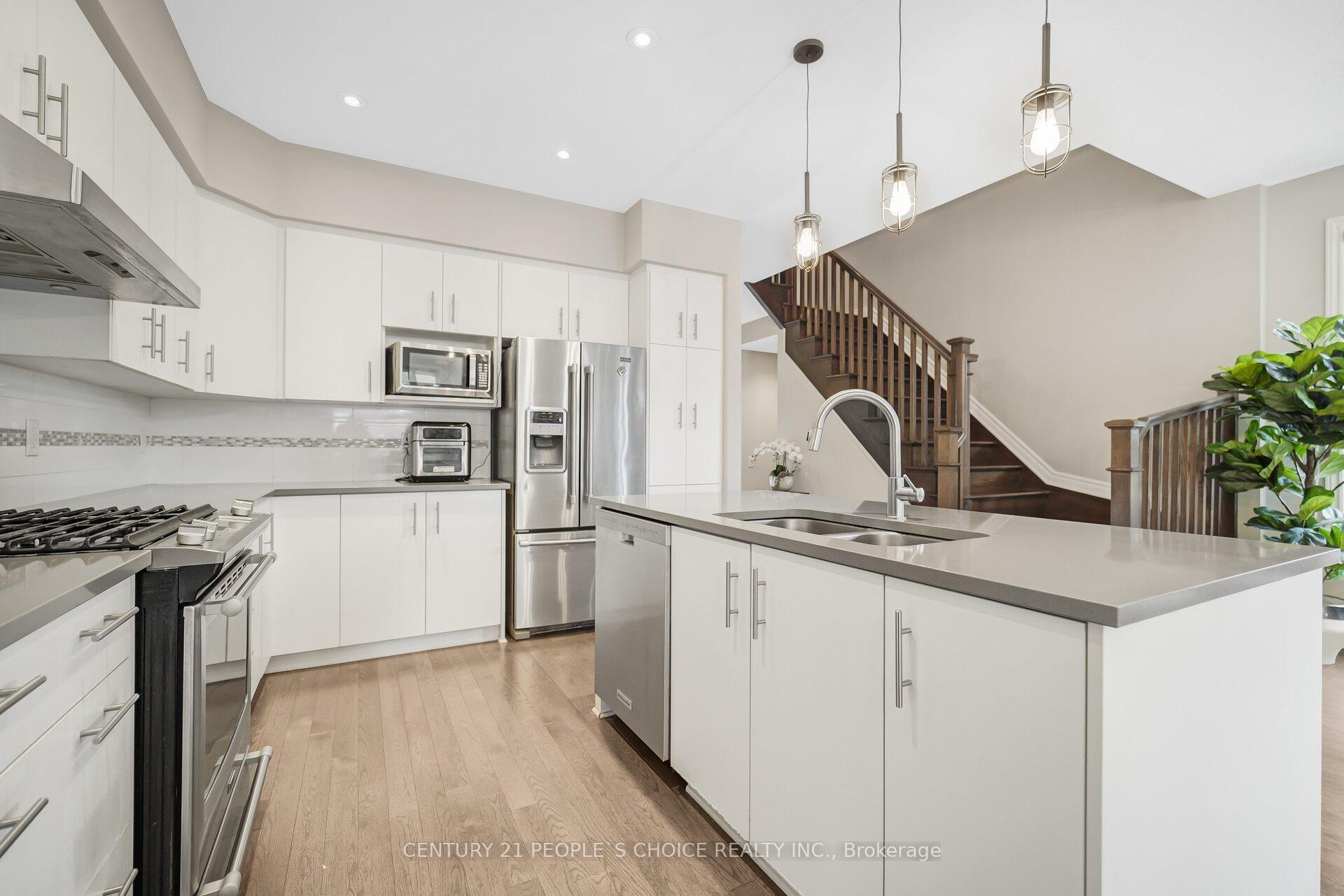 Photo 19 of 552 Stargazer Crescent, Ottawa, Riverside South/Gloucester Glen — HOMEH