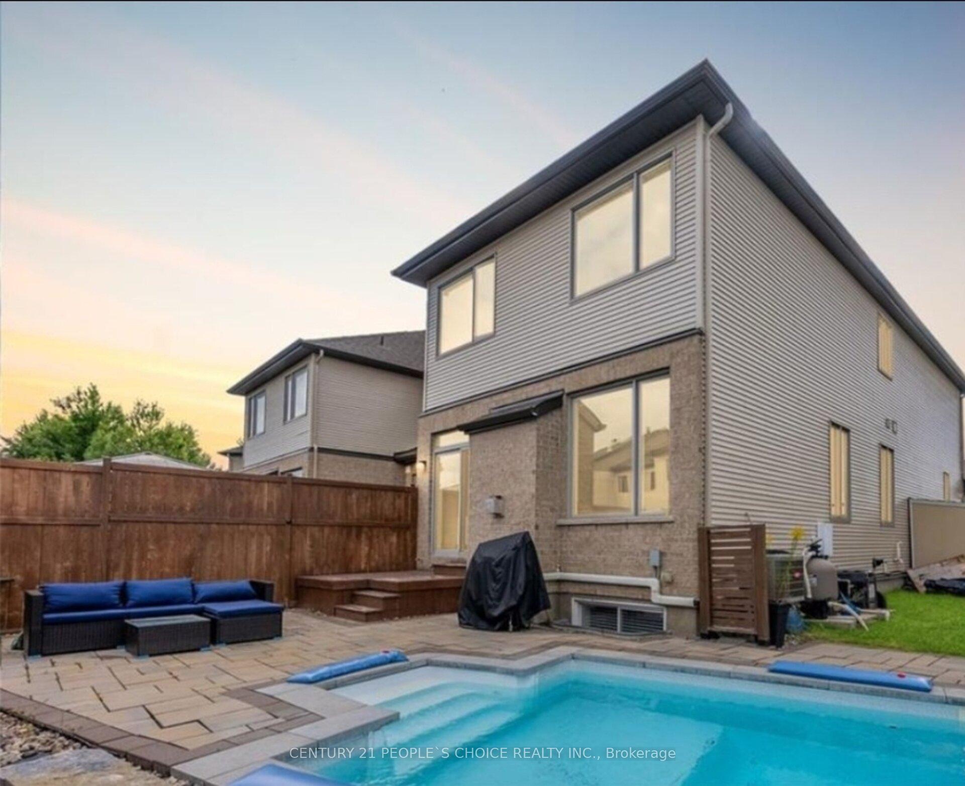 Photo 43 of 552 Stargazer Crescent, Ottawa, Riverside South/Gloucester Glen — HOMEH