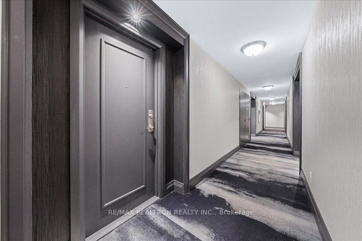 Photo 1 of Unit 307, 50 Disera Drive, Vaughan, Beverley Glen — HOMEH