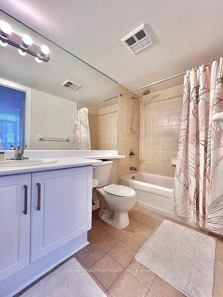 Photo 7 of Unit 307, 50 Disera Drive, Vaughan, Beverley Glen — HOMEH