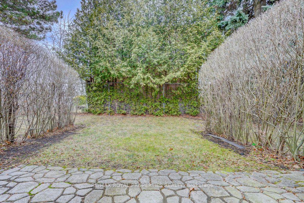 Photo 29 of 66 Parker Crescent, Ajax, South East — HOMEH