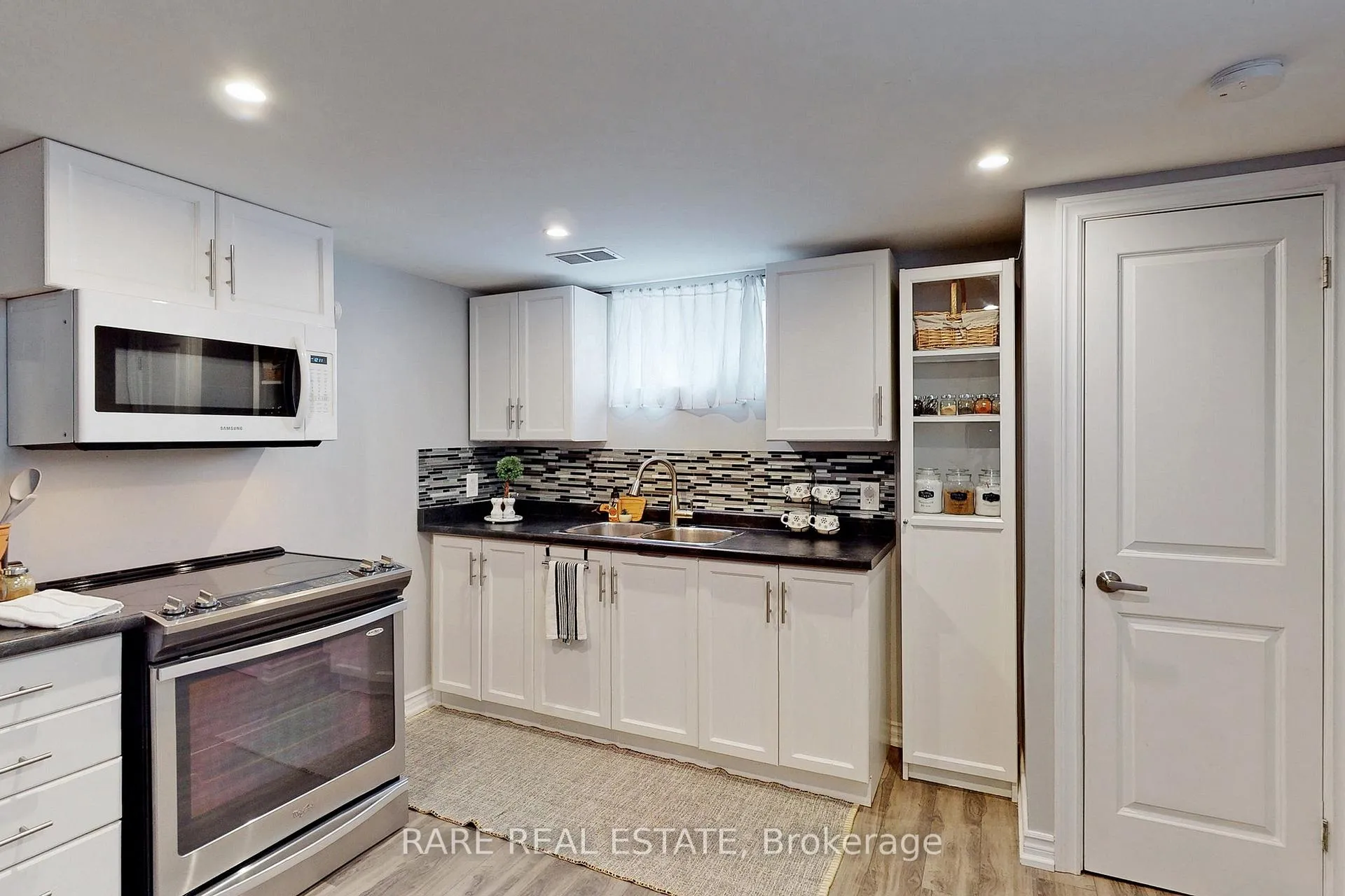 Photo 6 of Unit Lower, 508 Upper Gage Avenue, Hamilton, Raleigh — HOMEH