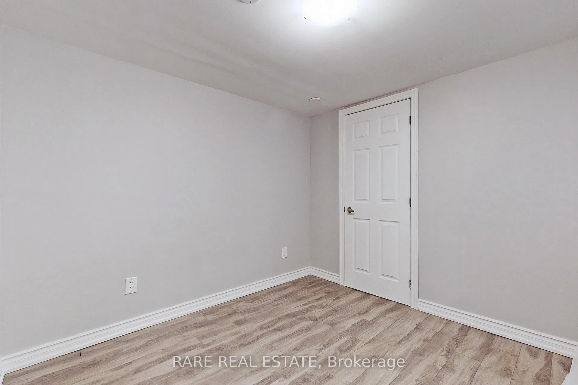 Photo 14 of Unit Lower, 508 Upper Gage Avenue, Hamilton, Raleigh — HOMEH