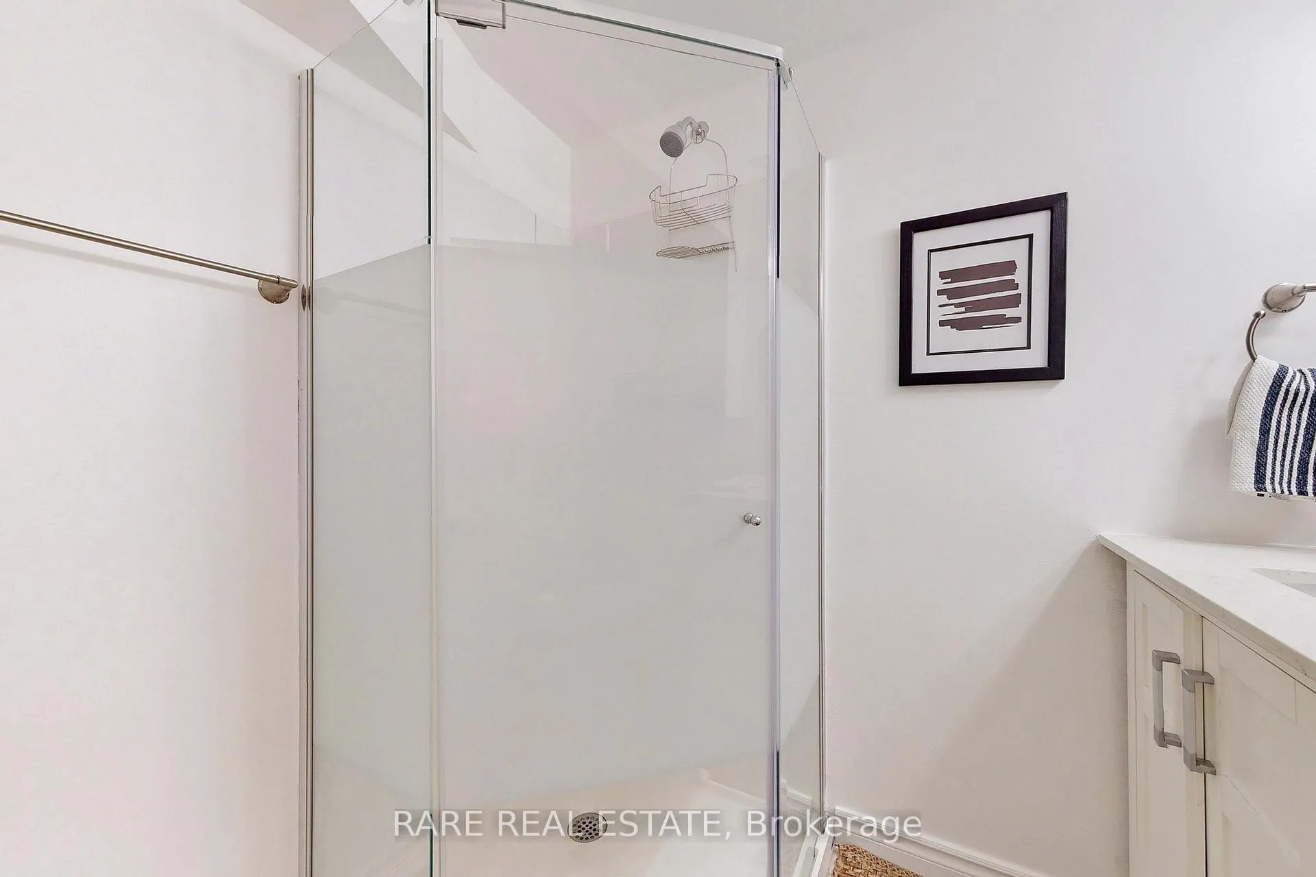 Photo 17 of Unit Lower, 508 Upper Gage Avenue, Hamilton, Raleigh — HOMEH
