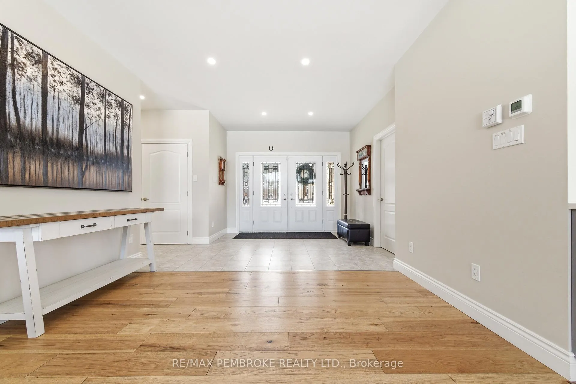 Photo 6 of 1034 Rantz Road, Petawawa — HOMEH