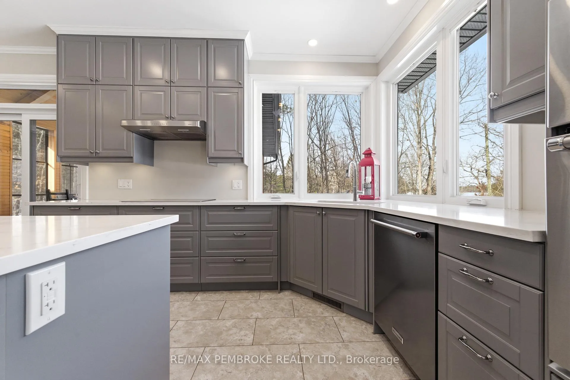 Photo 11 of 1034 Rantz Road, Petawawa — HOMEH