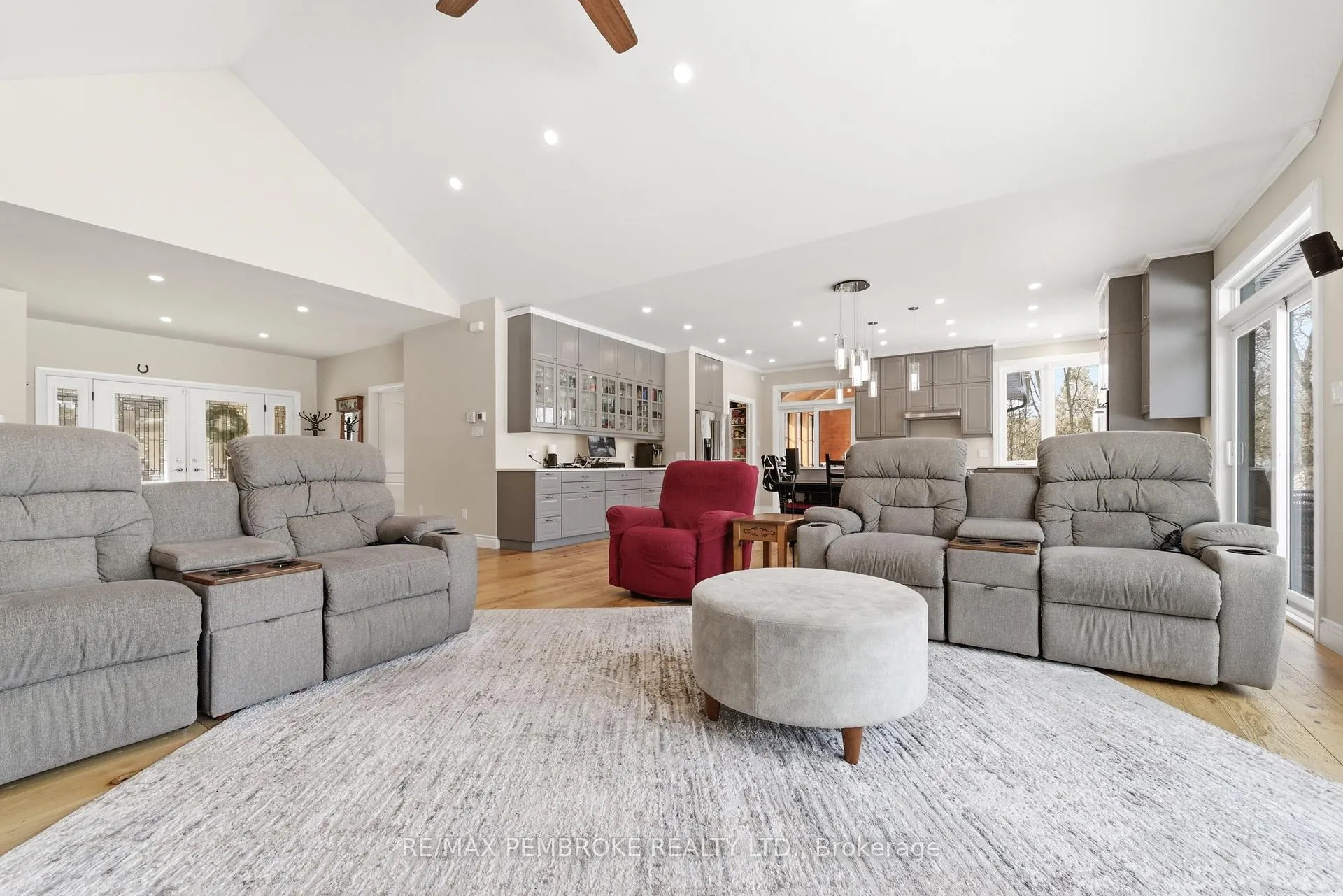 Photo 14 of 1034 Rantz Road, Petawawa — HOMEH