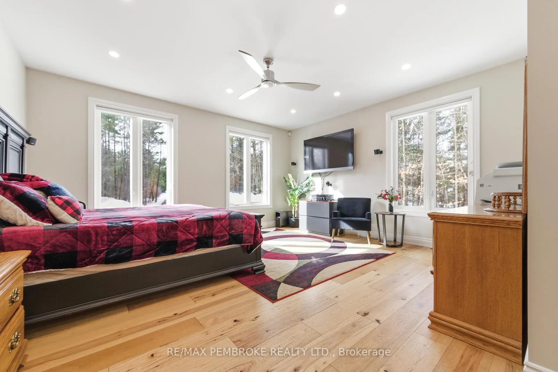 Photo 15 of 1034 Rantz Road, Petawawa — HOMEH