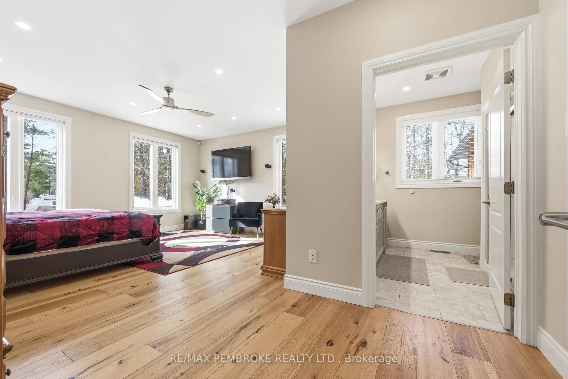 Photo 16 of 1034 Rantz Road, Petawawa — HOMEH