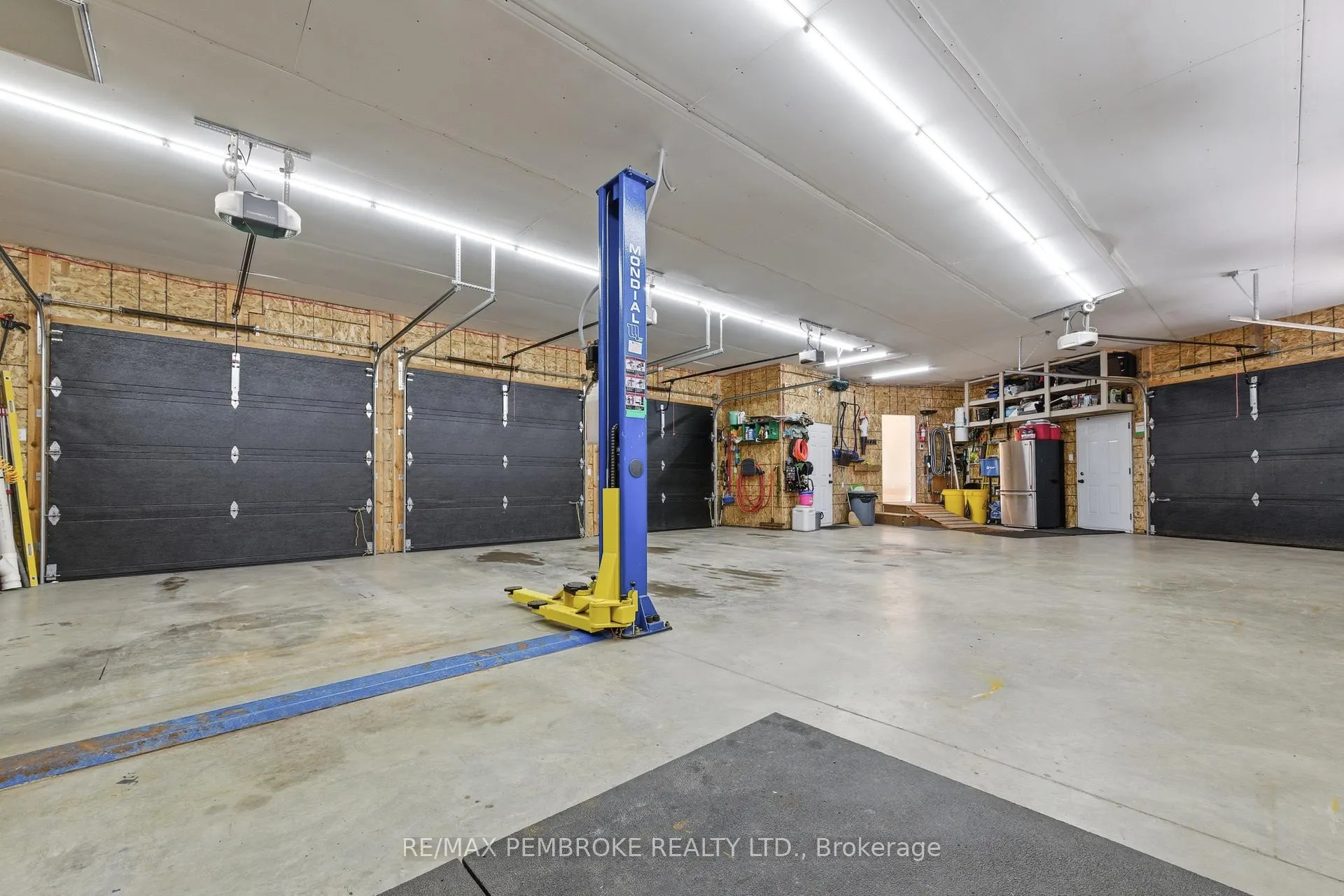 Photo 31 of 1034 Rantz Road, Petawawa — HOMEH