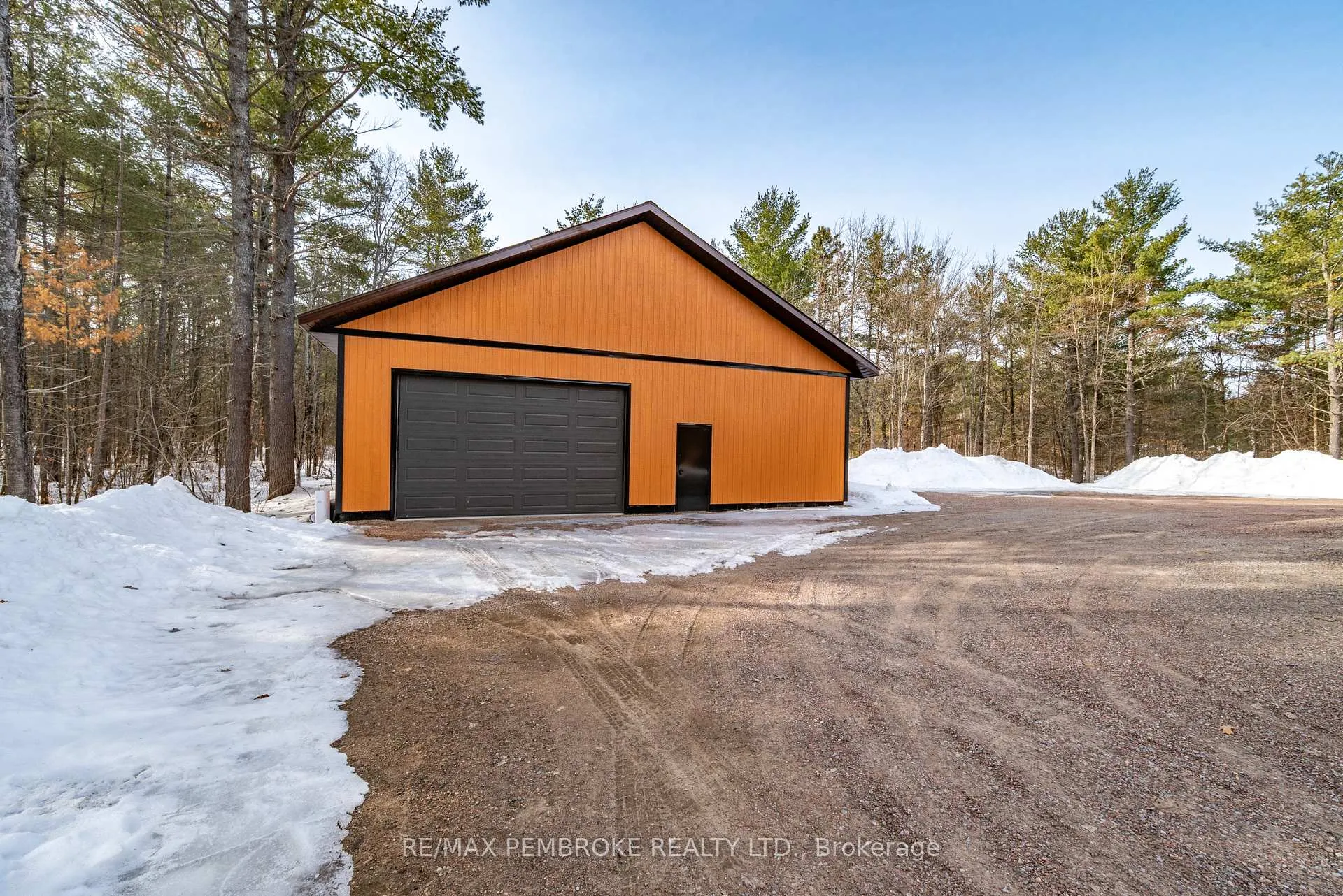 Photo 35 of 1034 Rantz Road, Petawawa — HOMEH