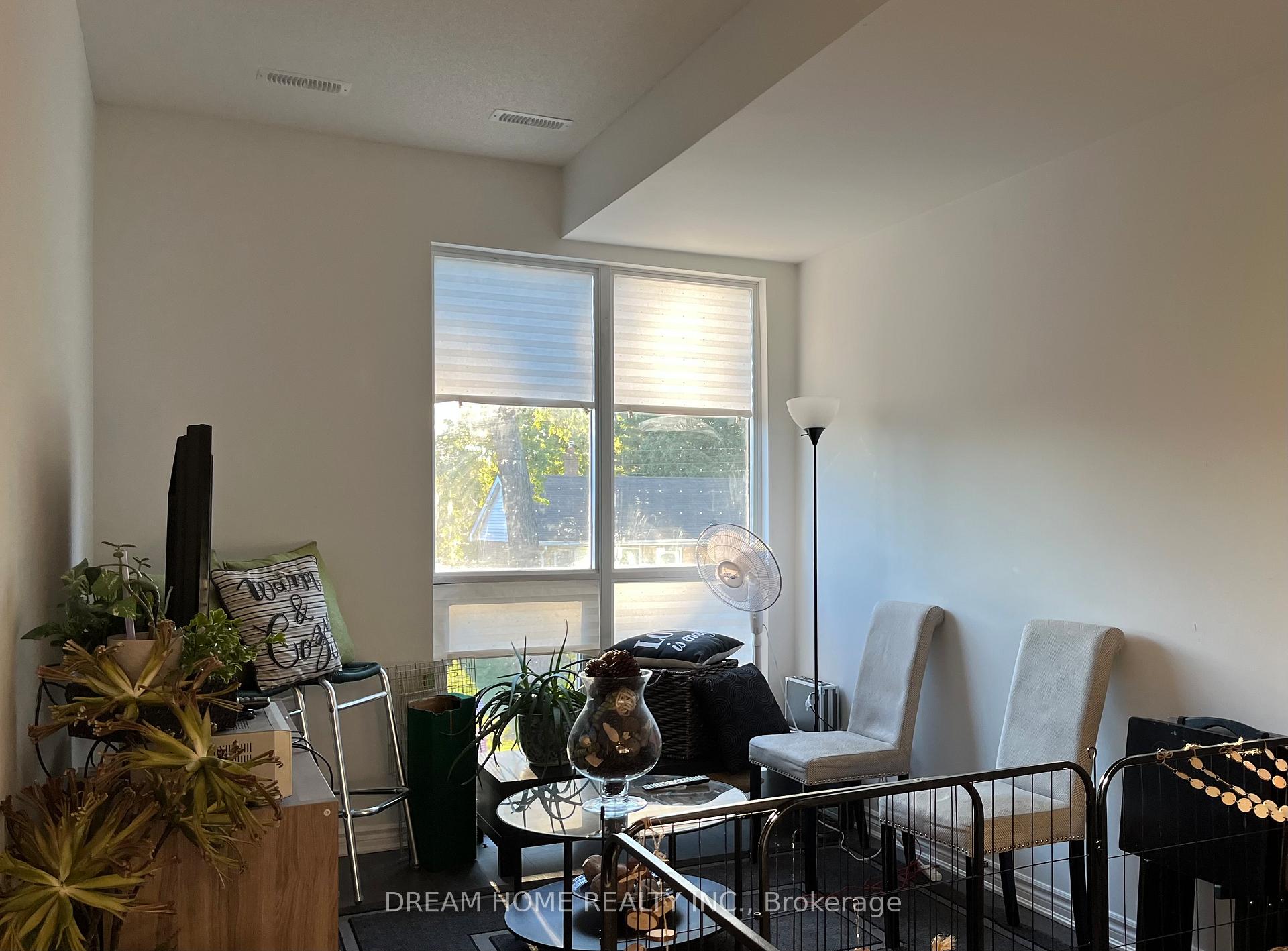 Photo 4 of Unit B3, 3 Falaise Road, Scarborough, West Hill — HOMEH