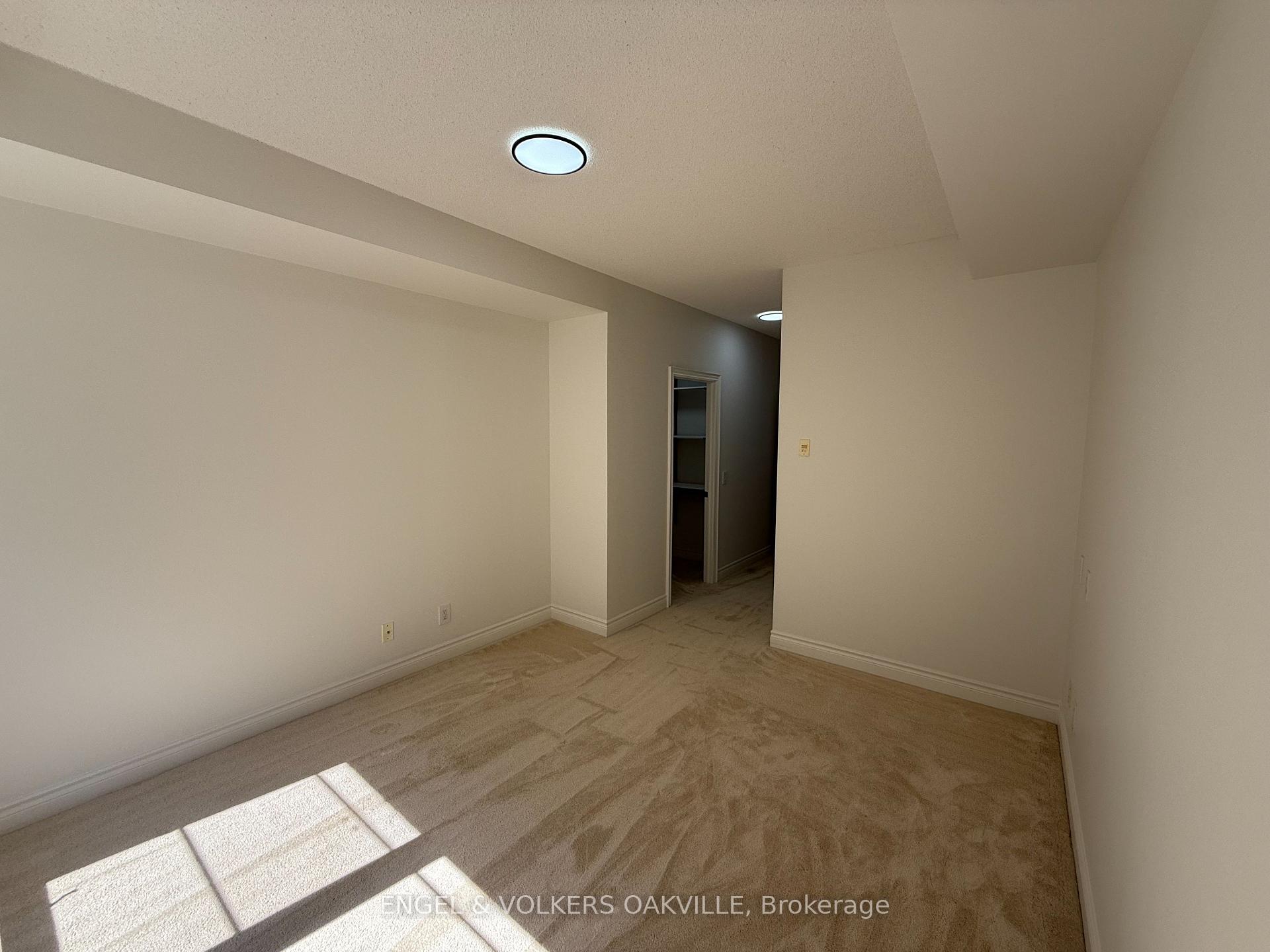 Photo 10 of Unit 209, 60 Ann Street, Caledon, Bolton West — HOMEH