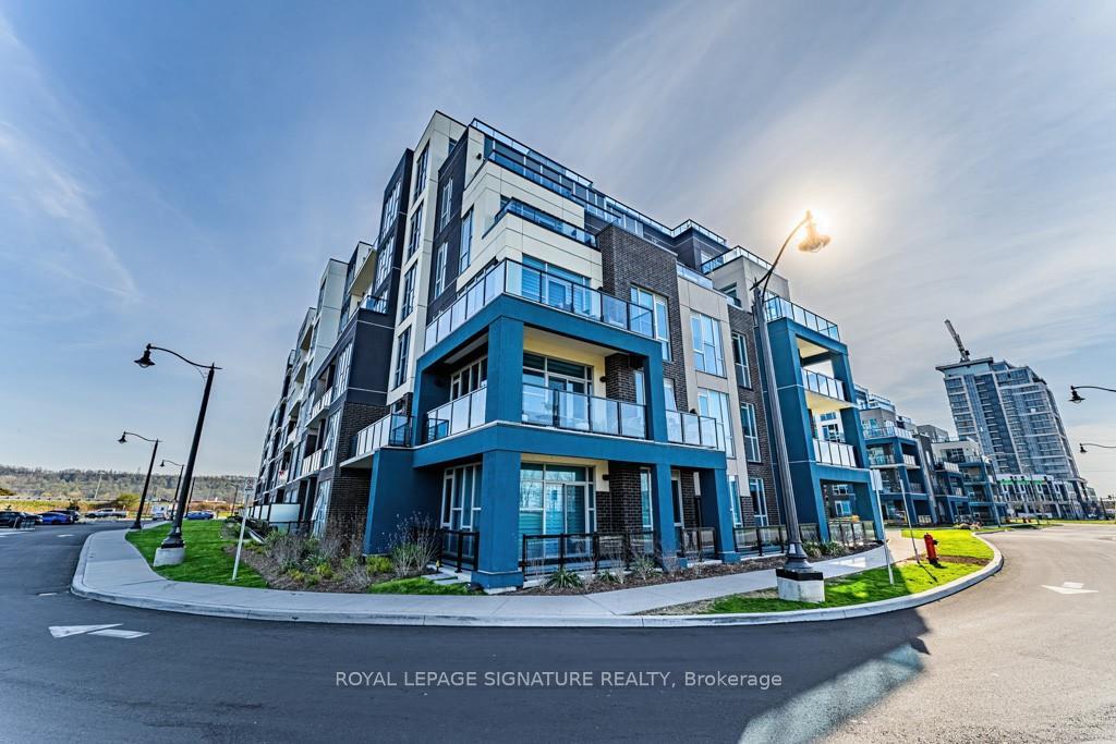 Front of Unit 207, 16 Concord Place