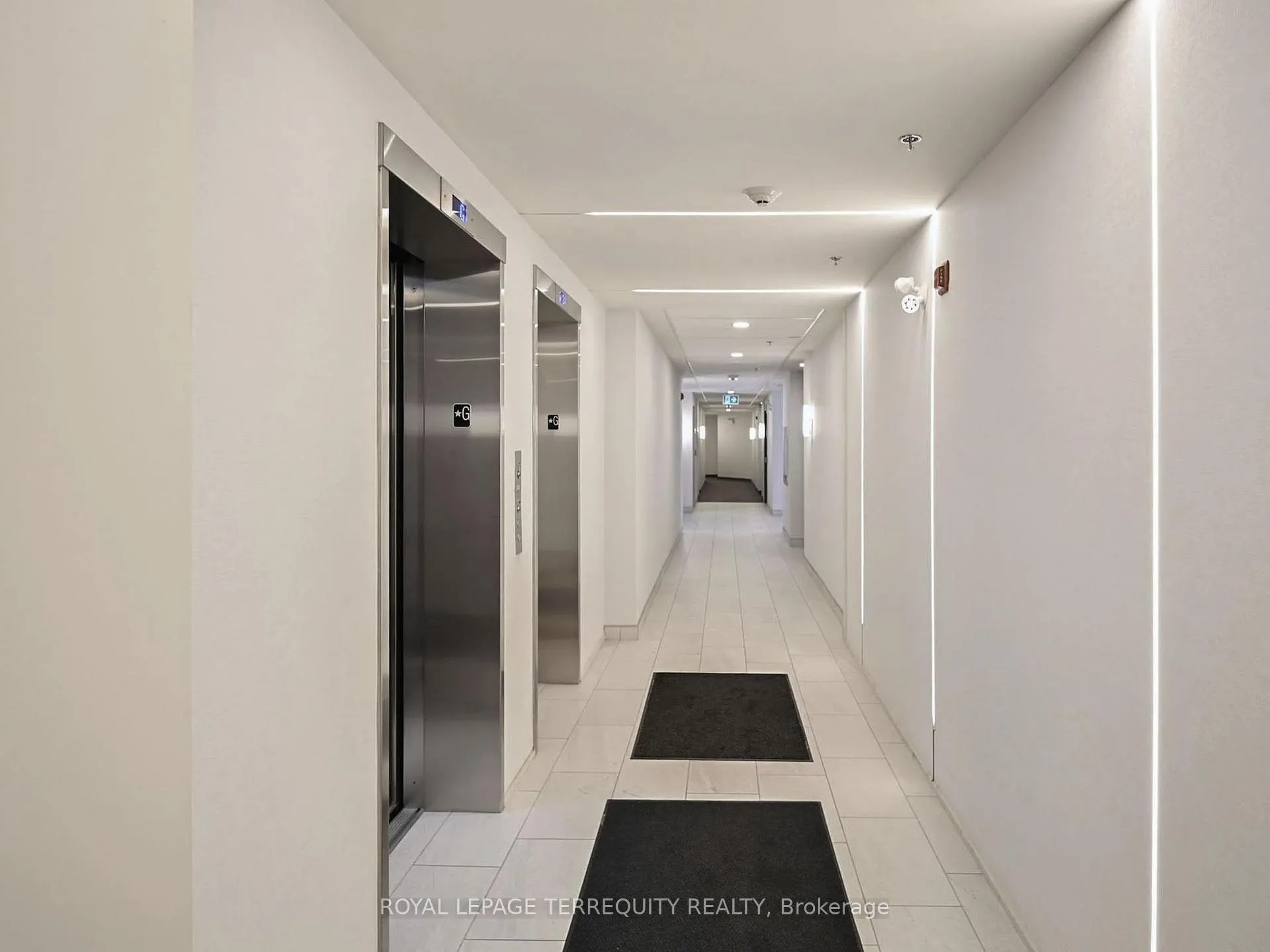 Photo 6 of Unit 419, 110 Fergus Avenue, Kitchener — HOMEH