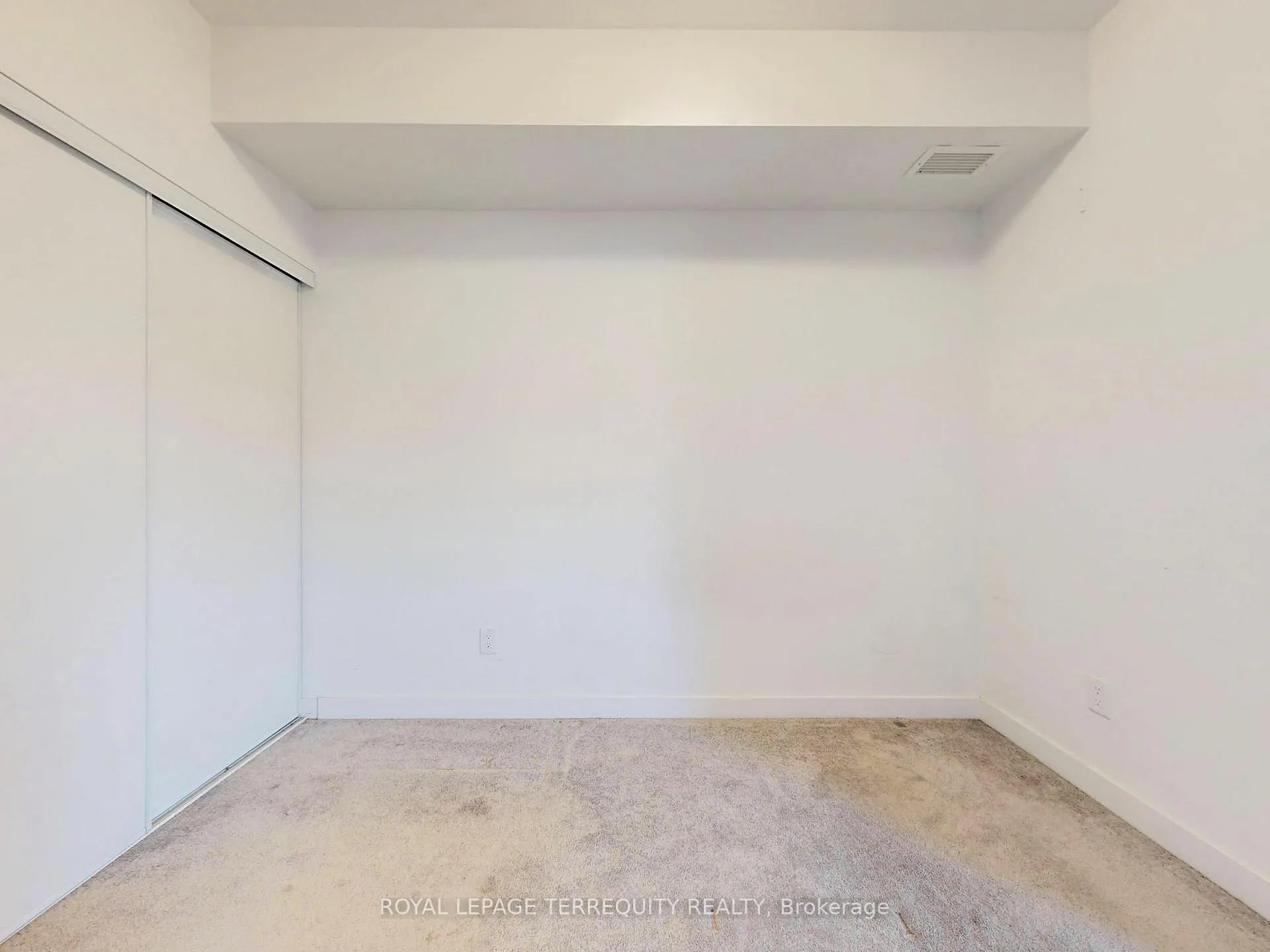 Photo 22 of Unit 419, 110 Fergus Avenue, Kitchener — HOMEH