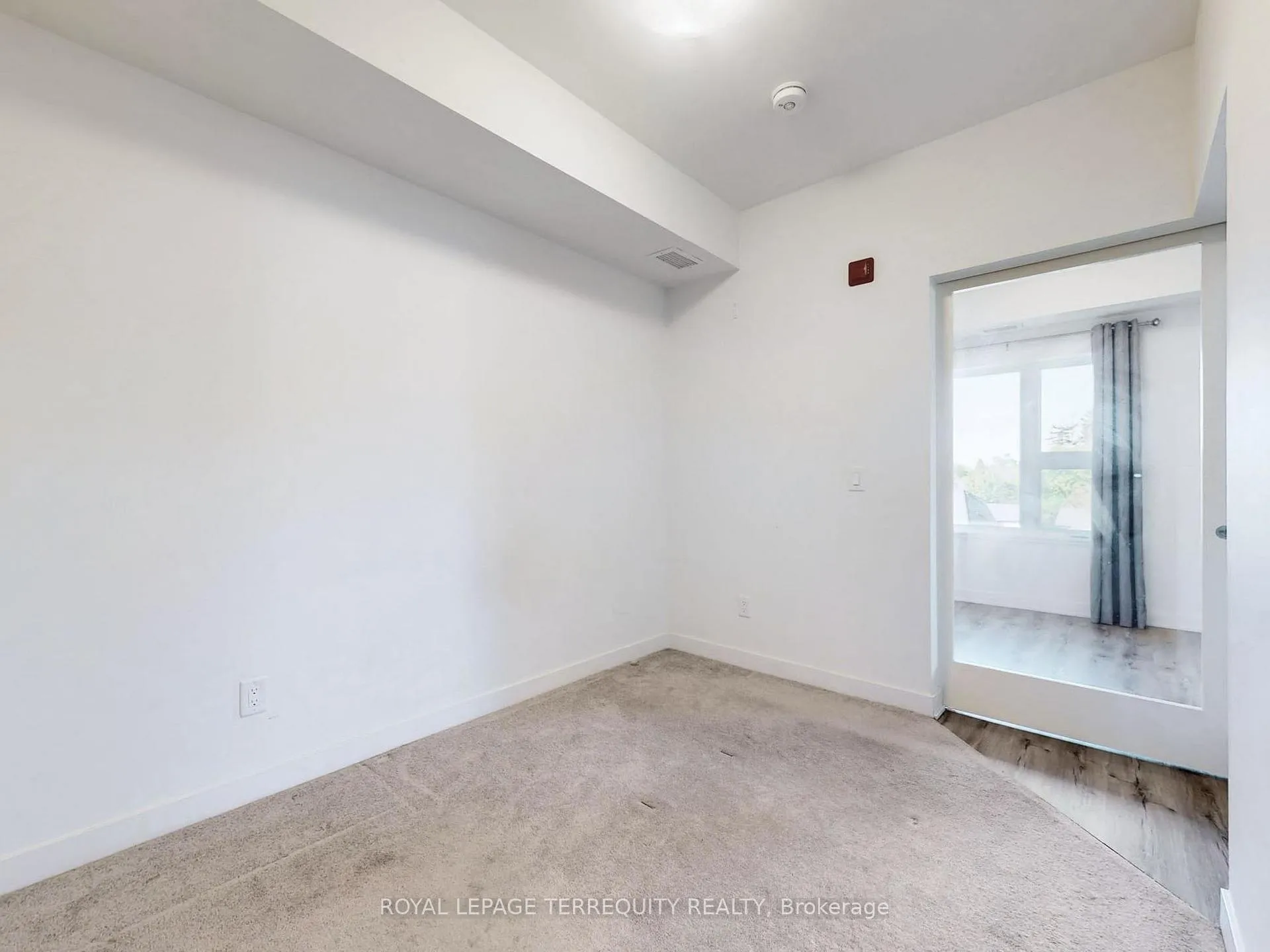 Photo 23 of Unit 419, 110 Fergus Avenue, Kitchener — HOMEH