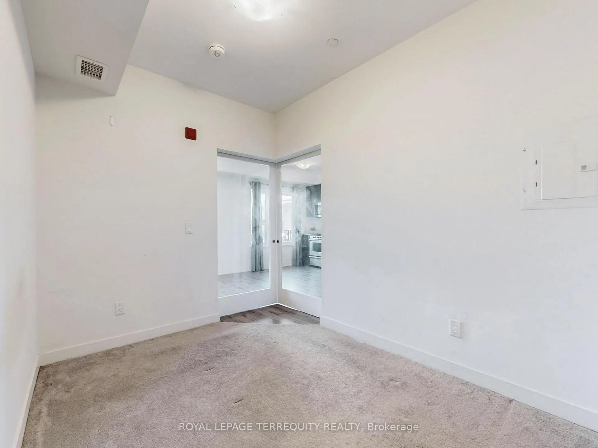 Photo 26 of Unit 419, 110 Fergus Avenue, Kitchener — HOMEH