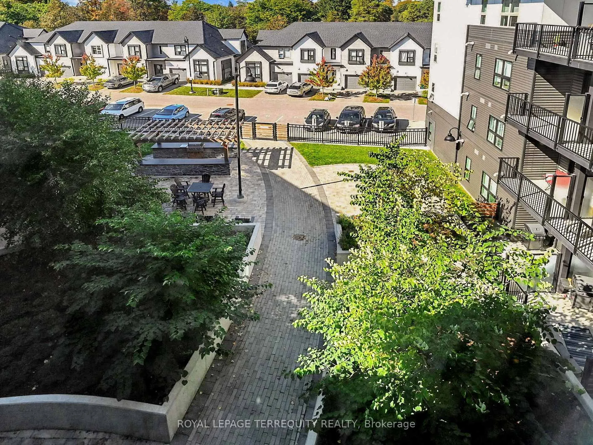 Photo 30 of Unit 419, 110 Fergus Avenue, Kitchener — HOMEH