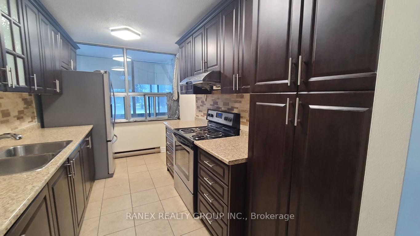 Photo 2 of Unit 310, 25 Kensington Road, Brampton, Queen Street Corridor — HOMEH