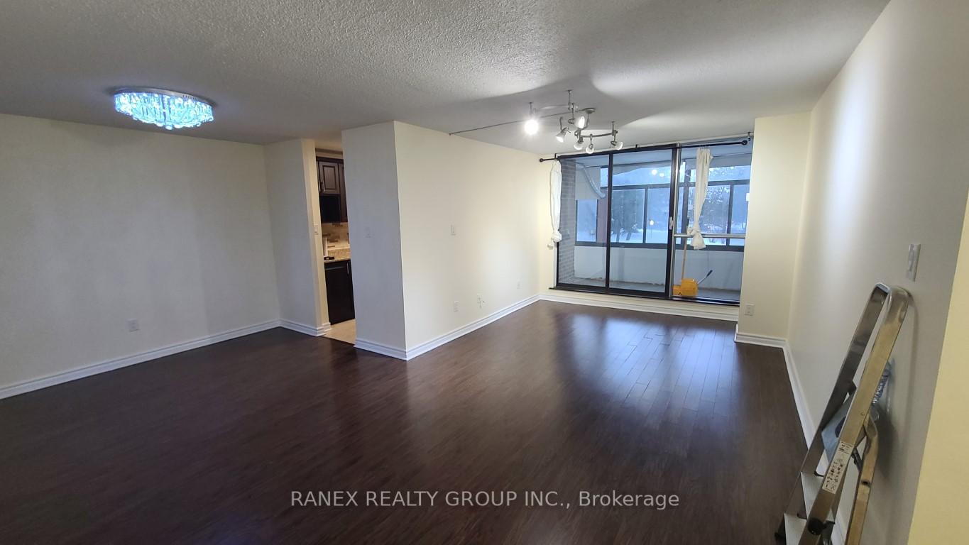 Photo 8 of Unit 310, 25 Kensington Road, Brampton, Queen Street Corridor — HOMEH