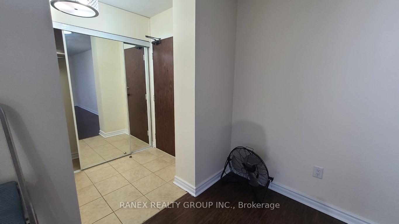 Photo 15 of Unit 310, 25 Kensington Road, Brampton, Queen Street Corridor — HOMEH