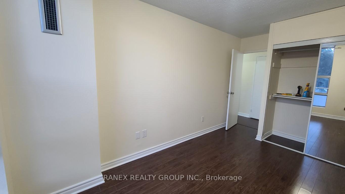Photo 22 of Unit 310, 25 Kensington Road, Brampton, Queen Street Corridor — HOMEH