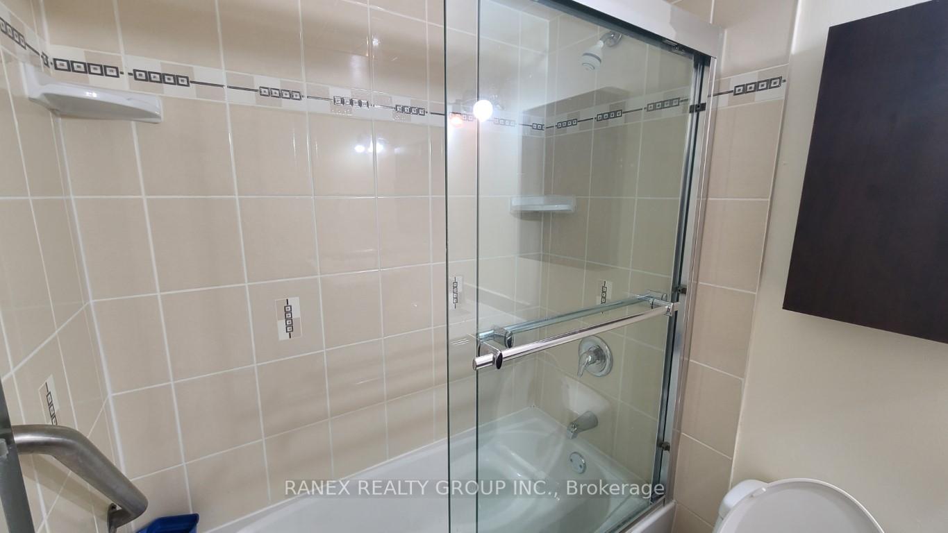 Photo 30 of Unit 310, 25 Kensington Road, Brampton, Queen Street Corridor — HOMEH