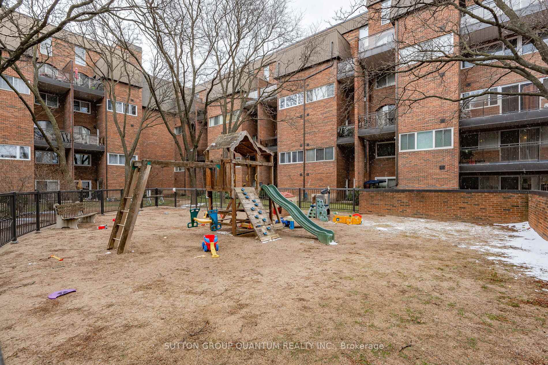 Photo 35 of Unit 257, 16B Elgin Street, Markham, Thornhill — HOMEH