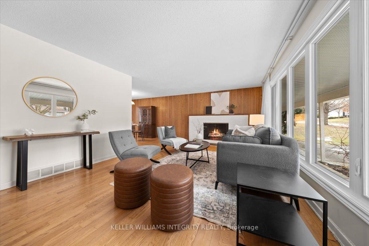 Photo 5 of 24 Apache Crescent, Ottawa, City View/Skyline/Fisher Heights/Parkwood Hills — HOMEH