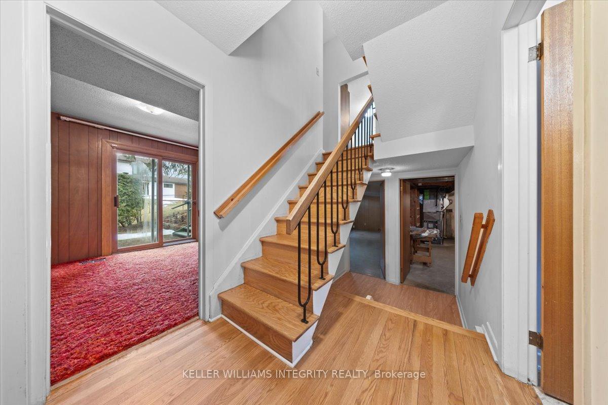 Photo 24 of 24 Apache Crescent, Ottawa, City View/Skyline/Fisher Heights/Parkwood Hills — HOMEH