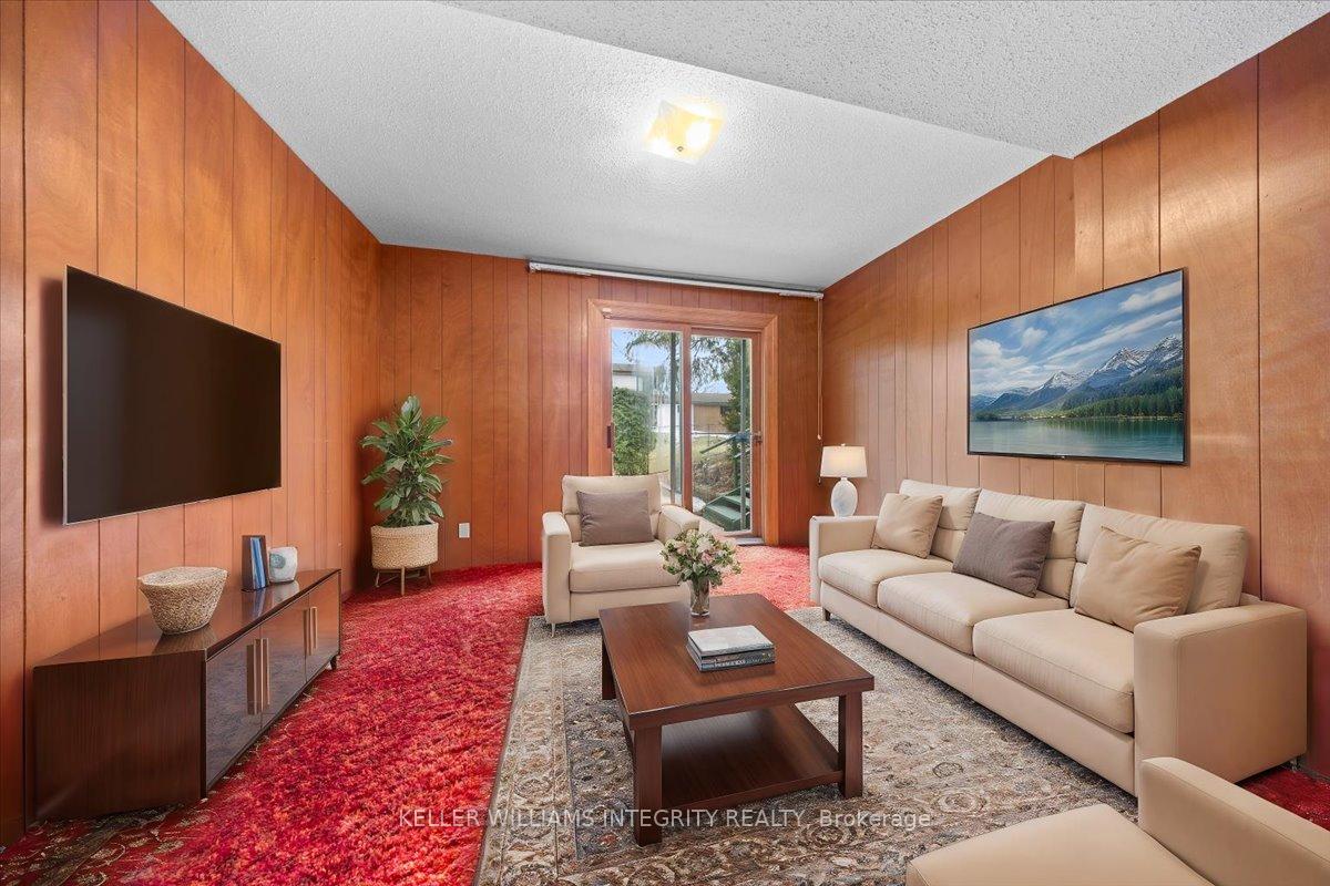 Photo 26 of 24 Apache Crescent, Ottawa, City View/Skyline/Fisher Heights/Parkwood Hills — HOMEH