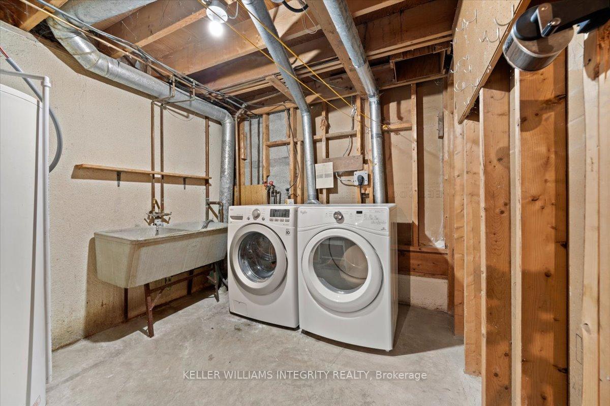 Photo 33 of 24 Apache Crescent, Ottawa, City View/Skyline/Fisher Heights/Parkwood Hills — HOMEH