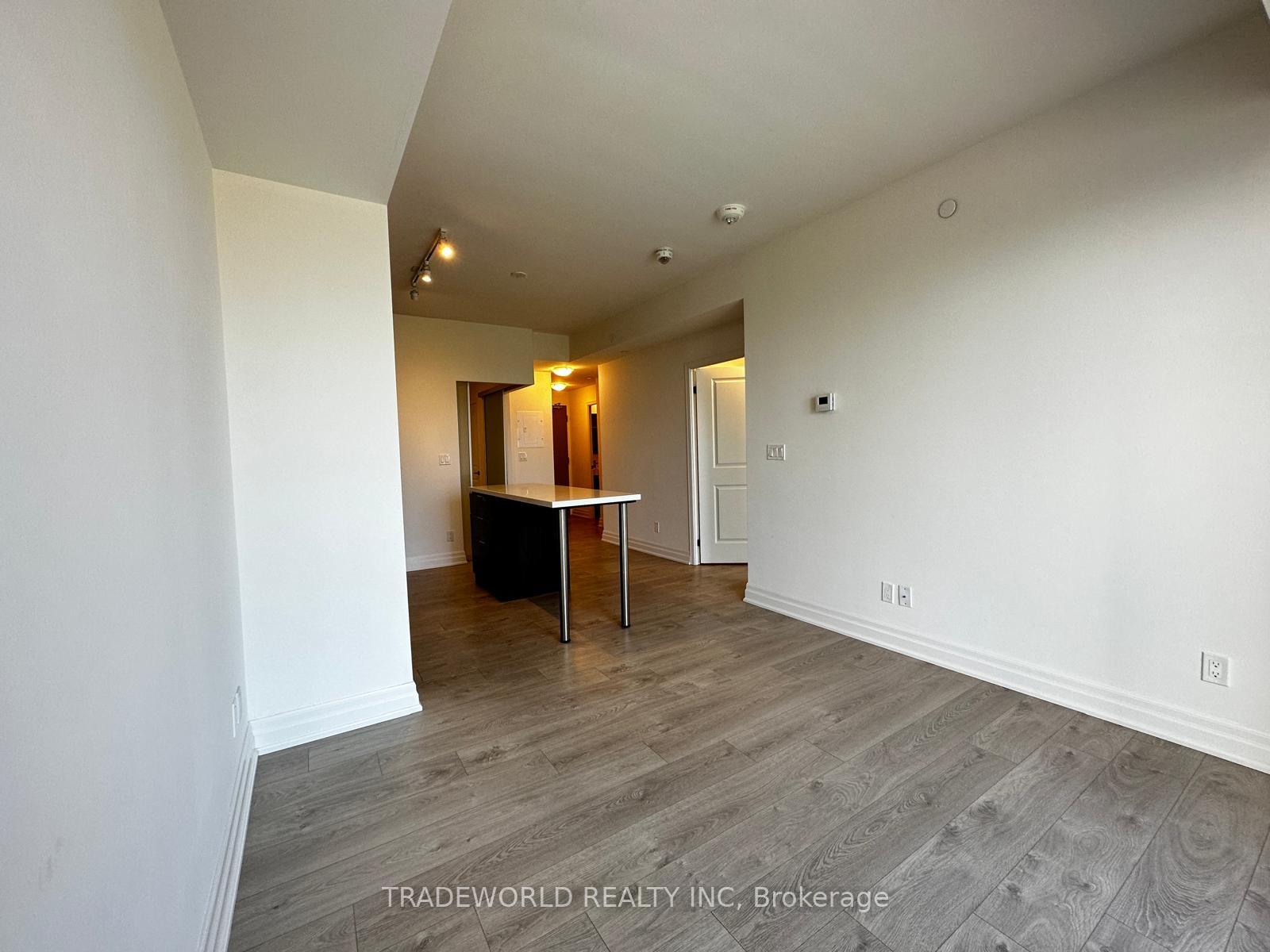 Photo 3 of Unit 725, 10 Rouge Valley Drive W, Markham, Unionville — HOMEH