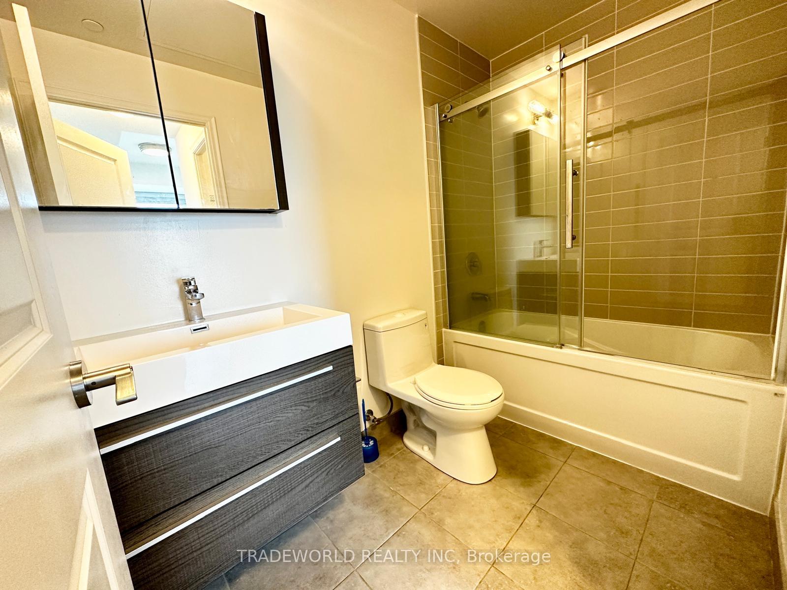 Photo 10 of Unit 725, 10 Rouge Valley Drive W, Markham, Unionville — HOMEH